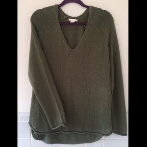 H&M olive green sweater - L